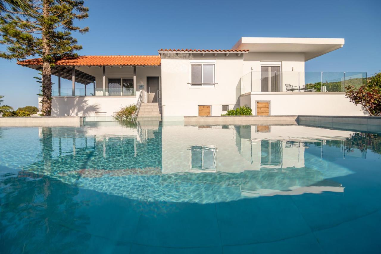 Queen'S Gem Luxury Villa - Heated Jacuzzi & Pool خيرسونِسوس المظهر الخارجي الصورة